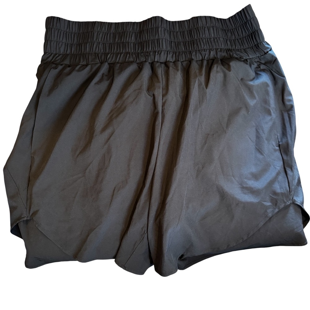 HALARA Black Women's Athletic Shorts with Smocked Waist